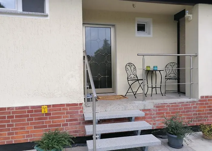 Beste Übernachtungsmöglichkeit im Hotel Meininger Schönefeld